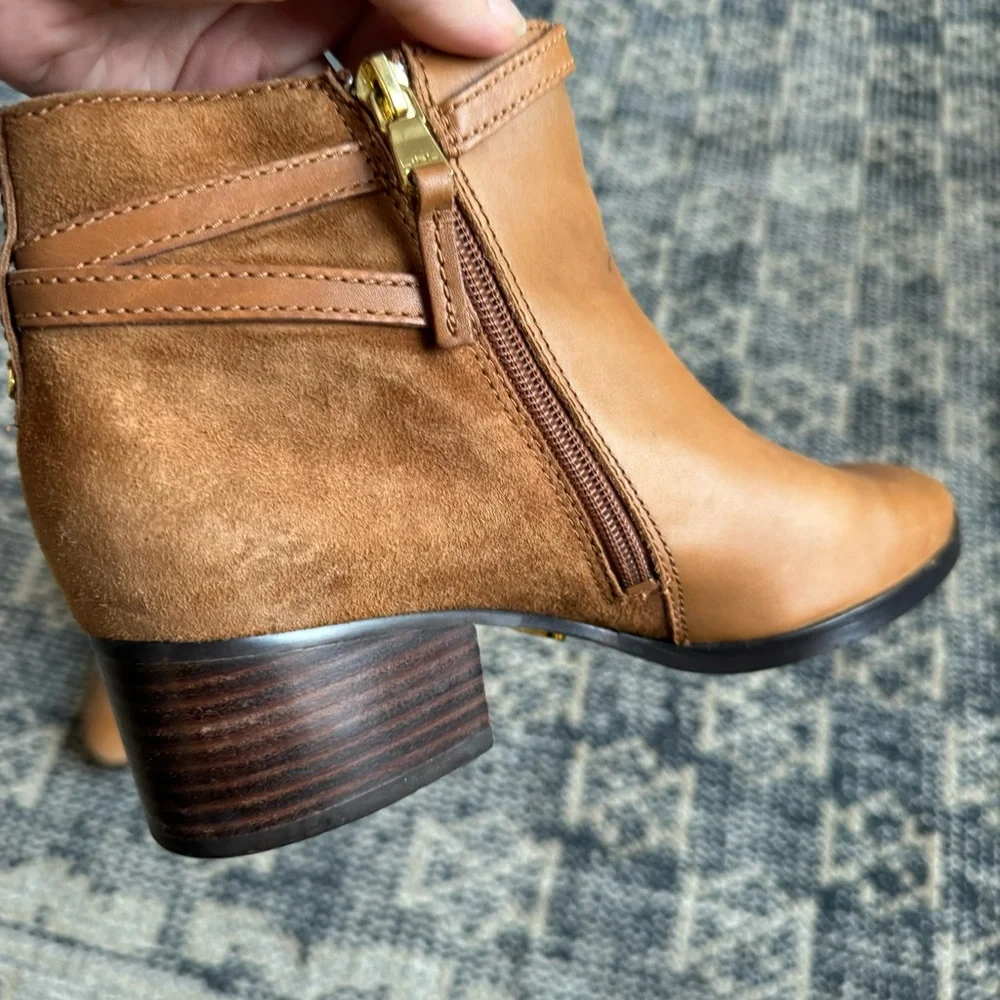 💙 Lauren Ralph Lauren Damara Booties in Cognac Brown Leather & Suede size 8